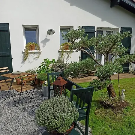 Loretxea Bed & Breakfast Sare